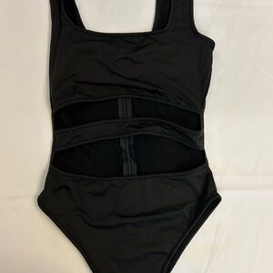 Chic Black Cutout One-Piece Swimsuit
